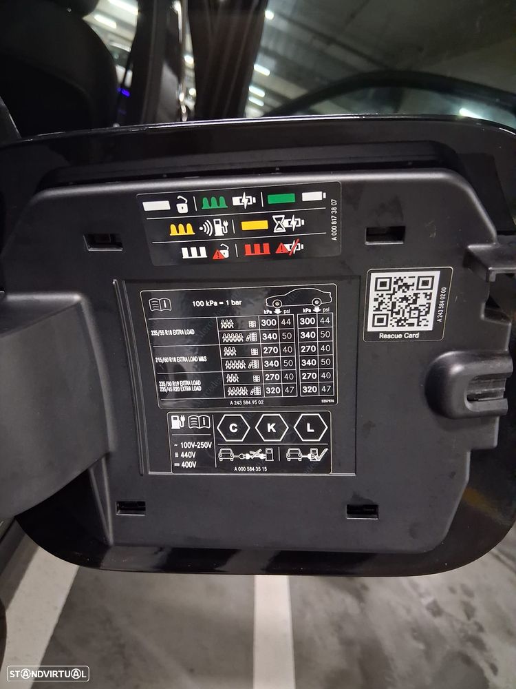 Mercedes-Benz EQB 250+ Edition 1 - 17