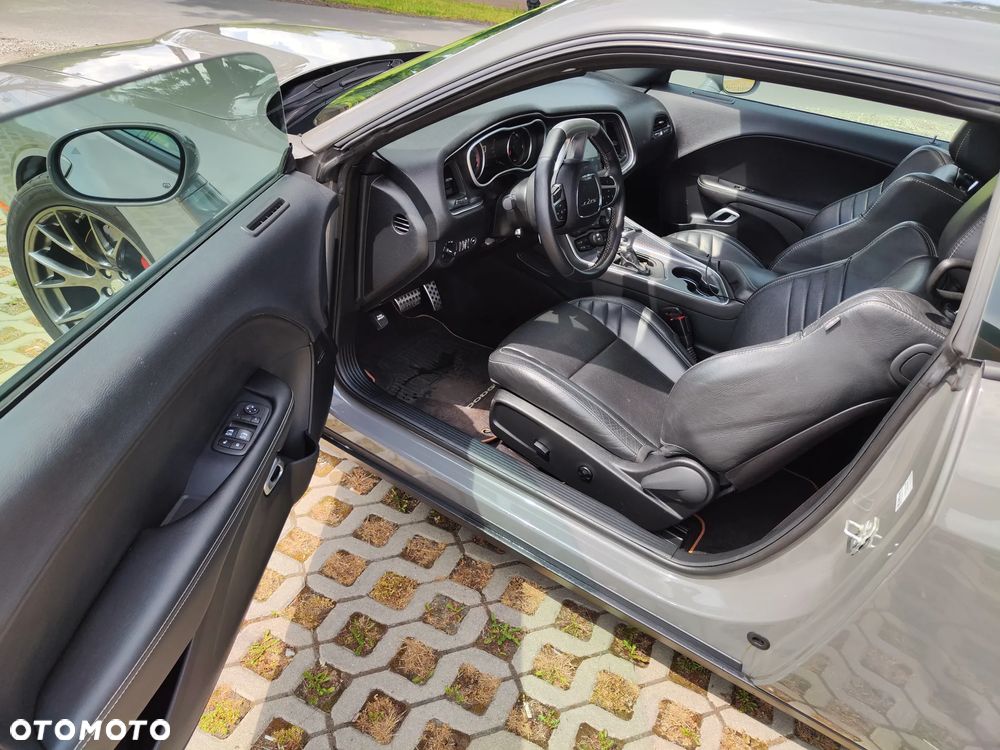 Dodge Challenger Automatik SRT 392 - 14