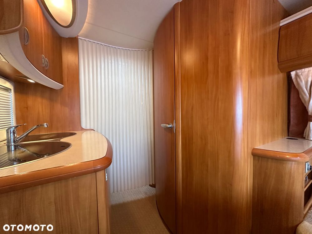 Hobby 460 UL z gwarancją i kabiną prysznicową. ZOBACZ !!! 1450kg!! - 24