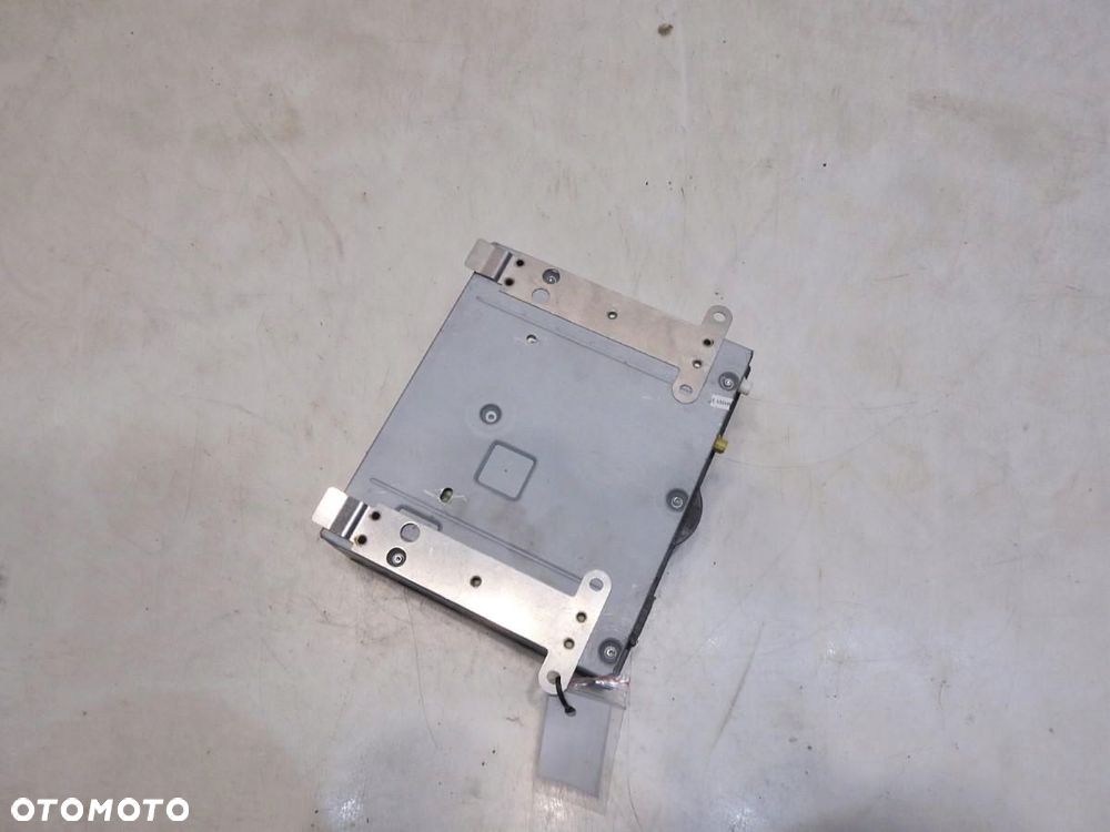 TUNER RADIA AUDI A8 D3 4E0035541 4E0910541B - 3