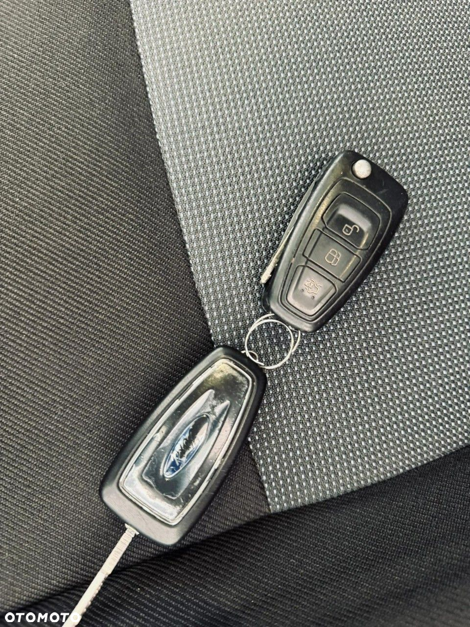 Ford Mondeo - 19
