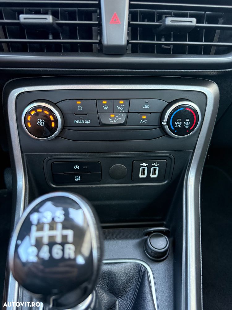 Ford EcoSport 1.0 EcoBoost COOL&CONNECT - 25