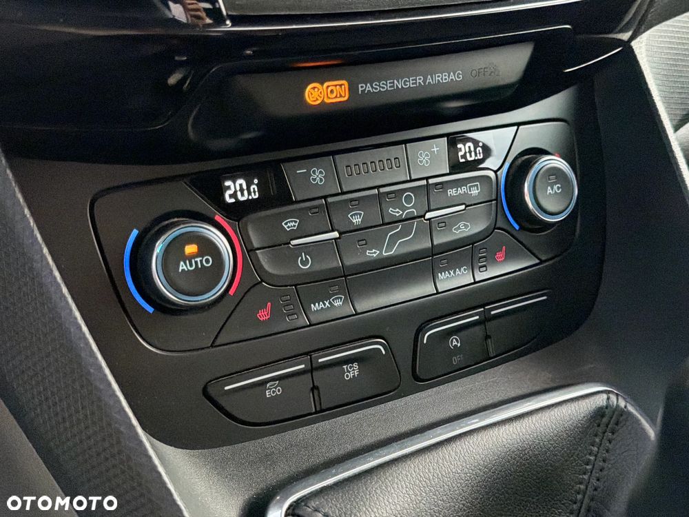 Ford Tourneo Connect 1.5 EcoBlue Titanium - 24