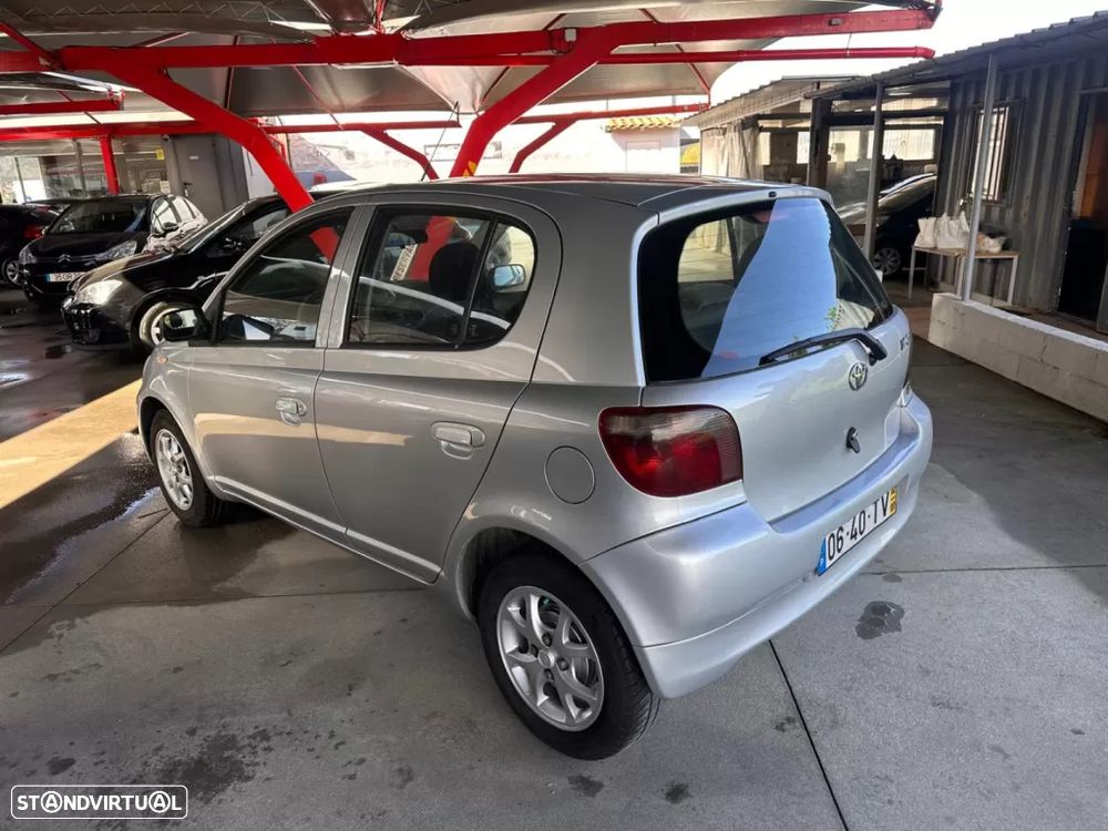 Toyota Yaris 1.4 D-4D SE - 3