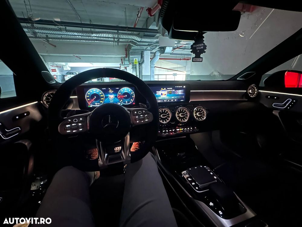 Mercedes-Benz A AMG 35 4MATIC+ Sedan Aut. - 24