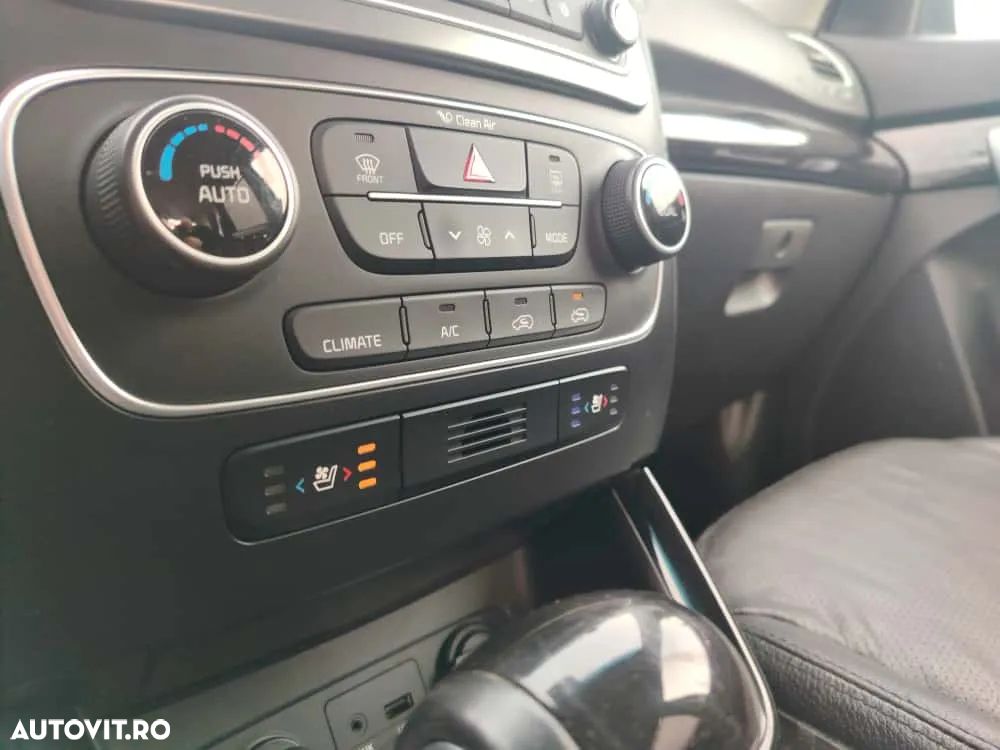 Kia Sorento 2.2 CRDi AWD Aut. Platinum Edition - 13