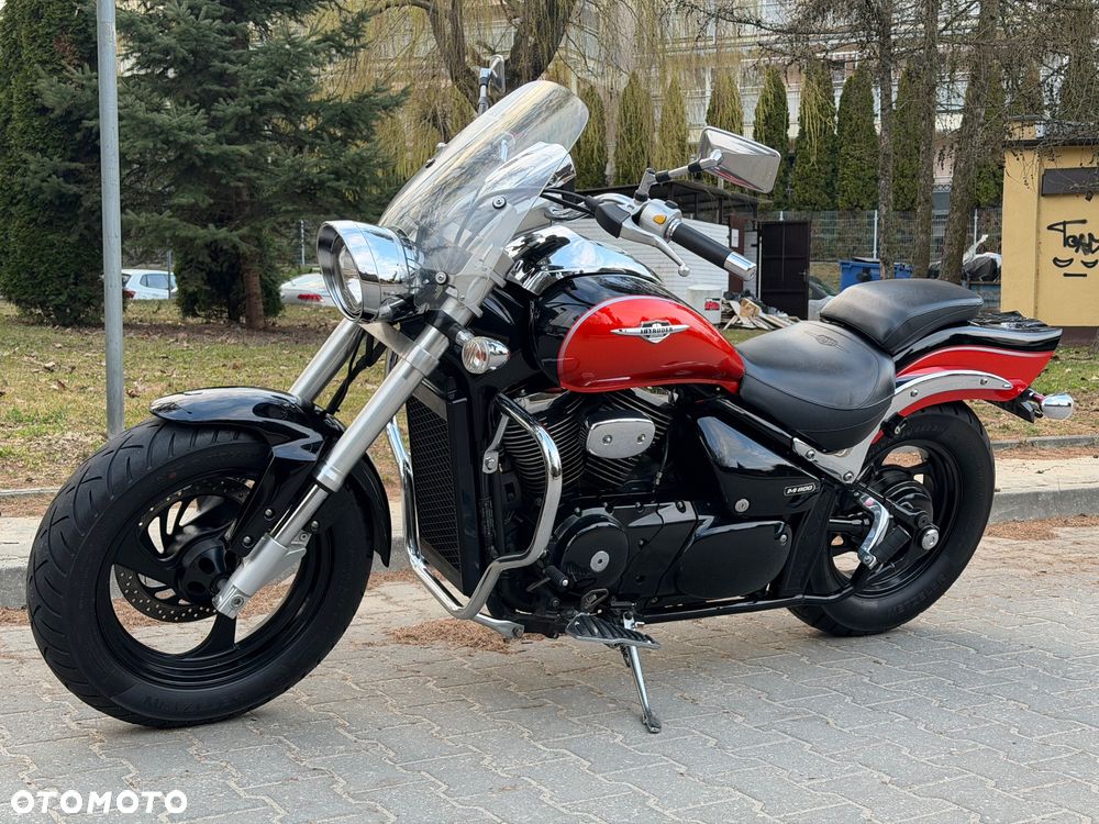 Suzuki Intruder - 6