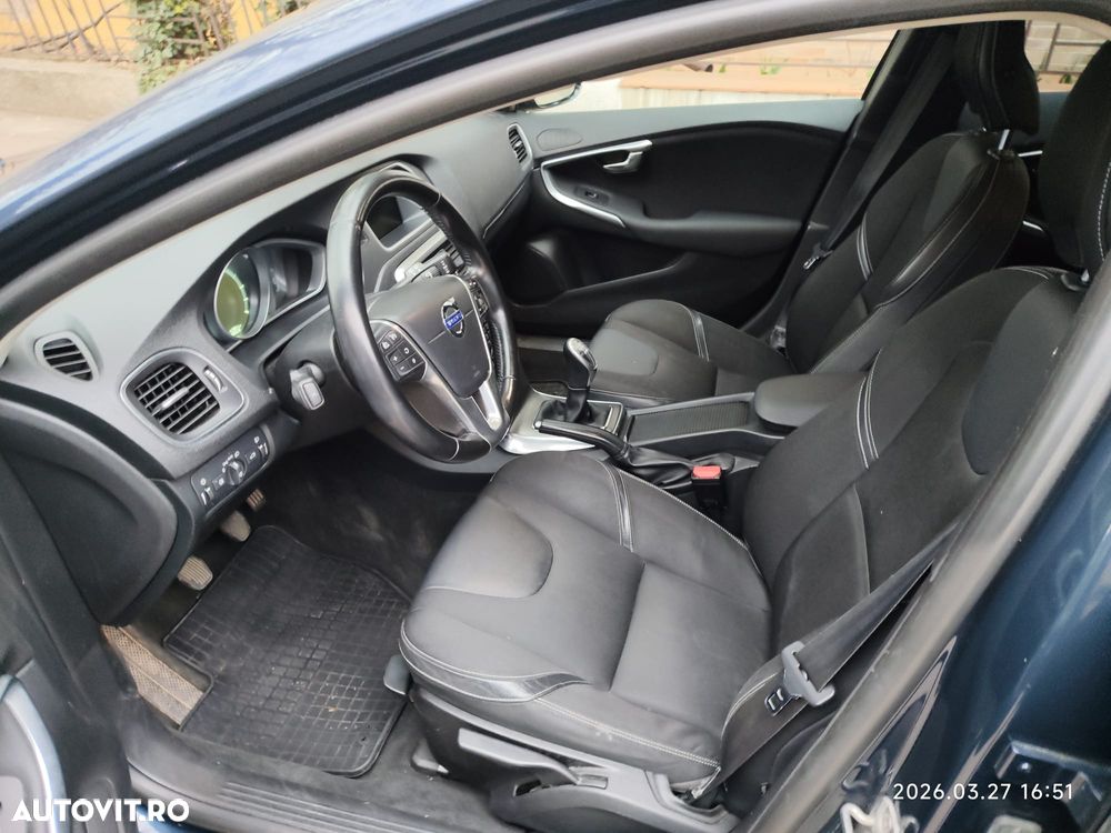Volvo V40 D2 ECO Kinetic - 3