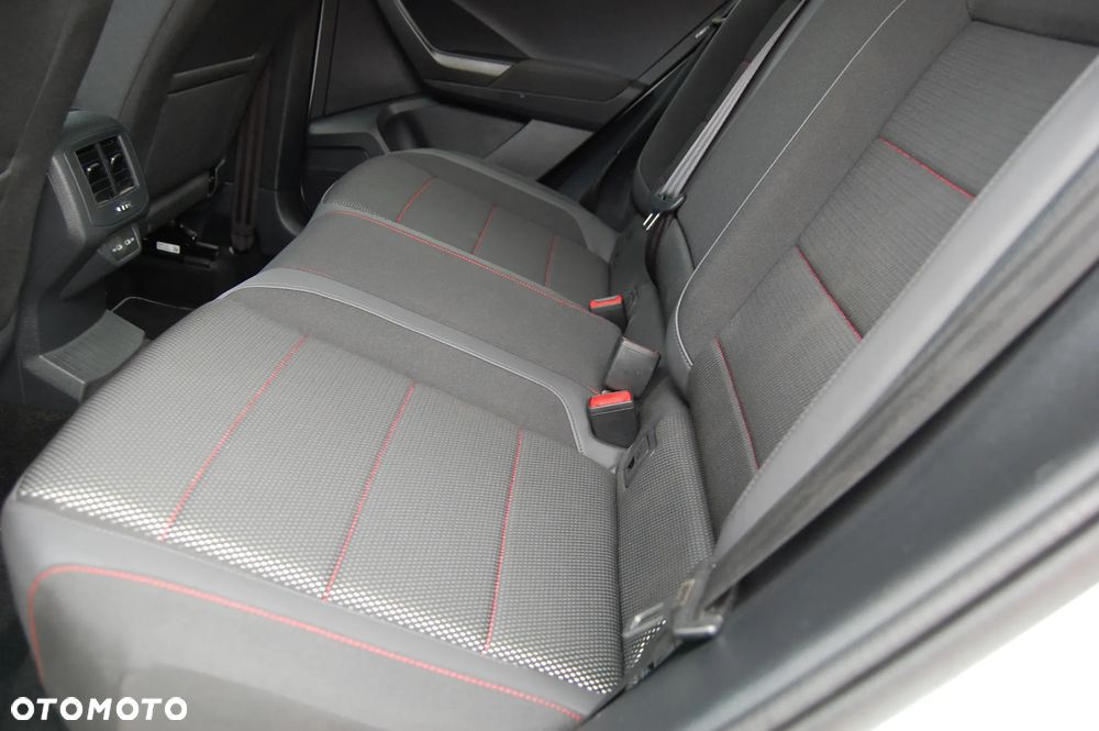 Volkswagen T-Roc 2.0 TDI SCR DSG ACTIVE - 23