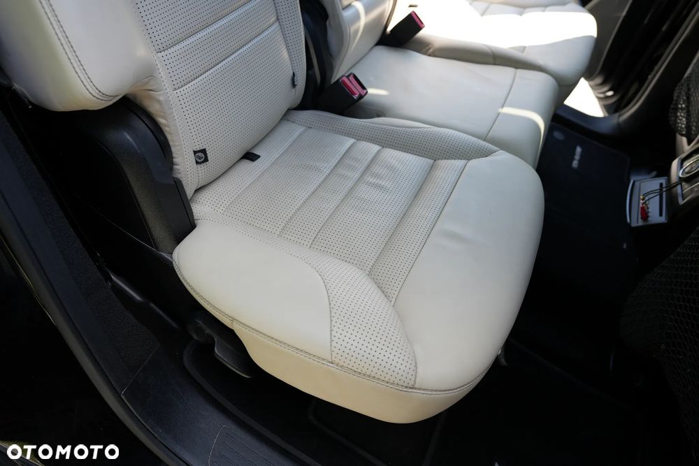 Mercedes-Benz GLS AMG 63 4Matic AMG Speedshift 7G-TRONIC - 27