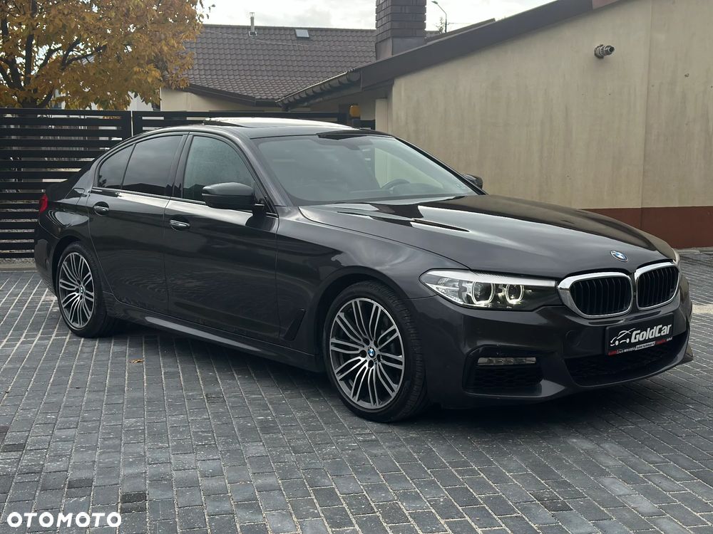 BMW Seria 5 540i xDrive Luxury Line - 13