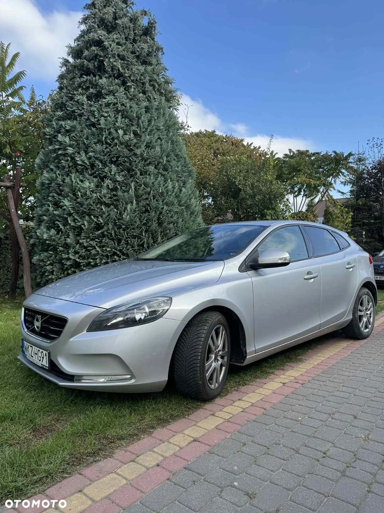 Volvo V40 D2 - 1