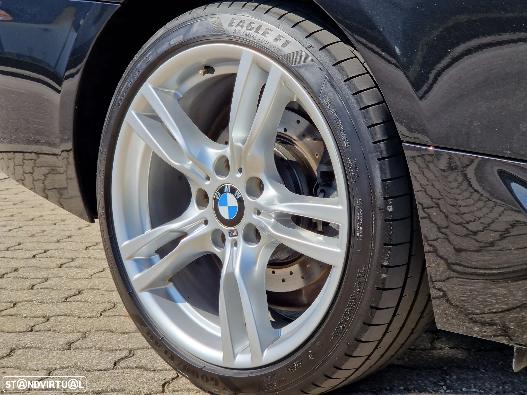 BMW 320 d xDrive Coupe Edição M Auto - 4