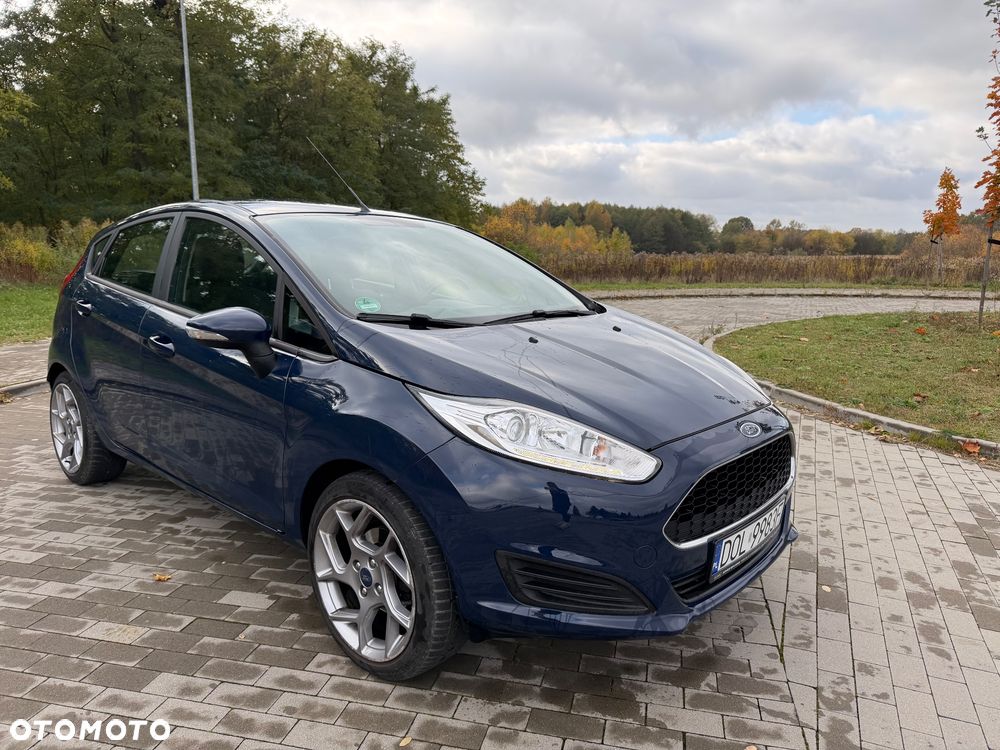 Ford Fiesta 1.0 Celebration - 4