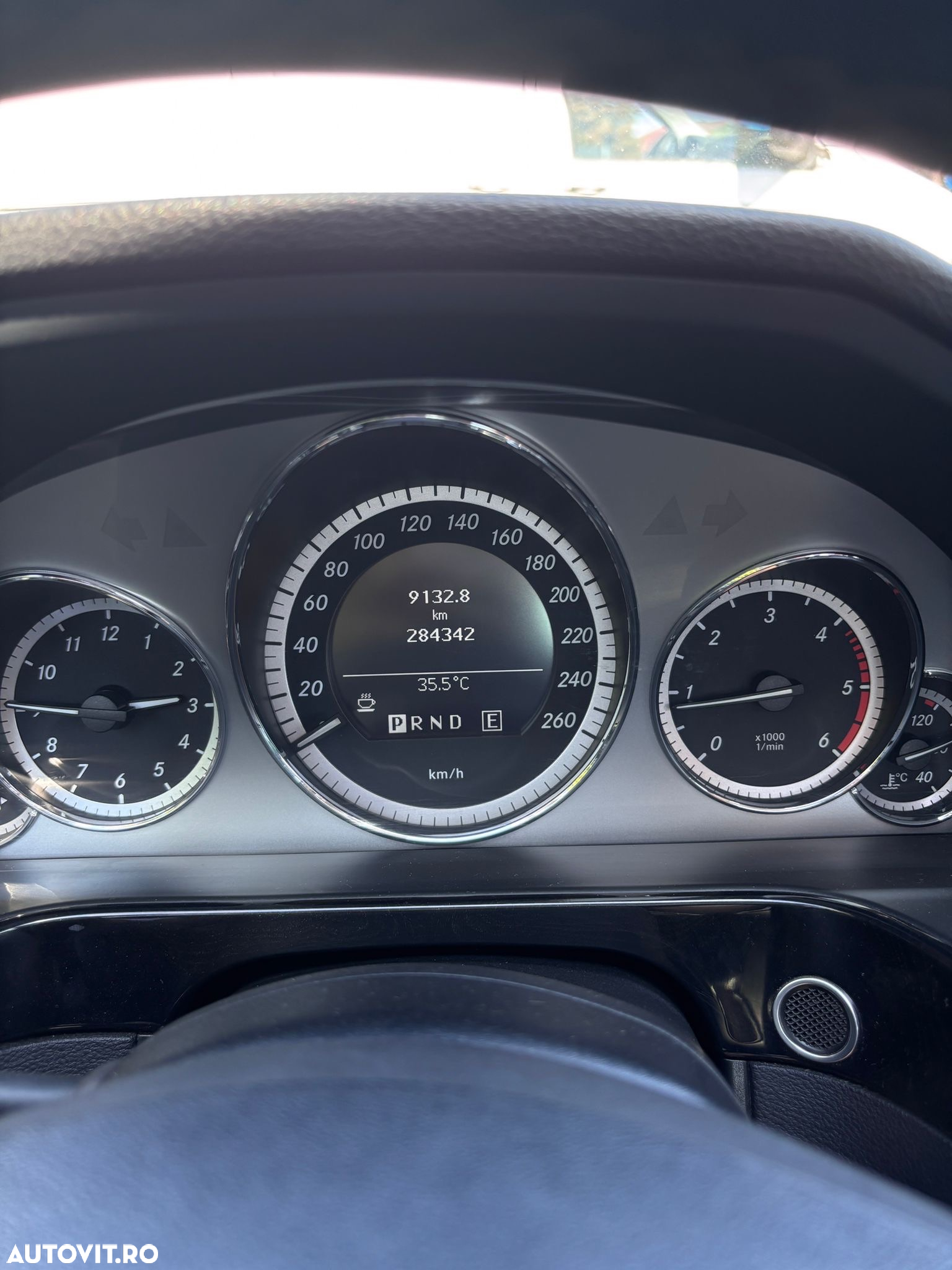 Mercedes-Benz E 220 CDI BlueEfficiency Aut. - 12