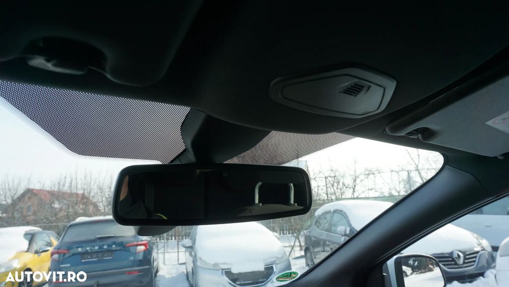 Ford Focus 1.0 EcoBoost Start-Stopp-System ST-LINE DESIGN - 30