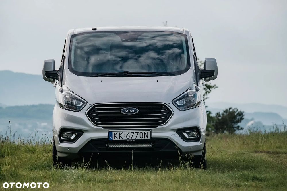 Ford Tourneo Custom 2.0 EcoBlue L2 Shuttle Bus Titanium - 6