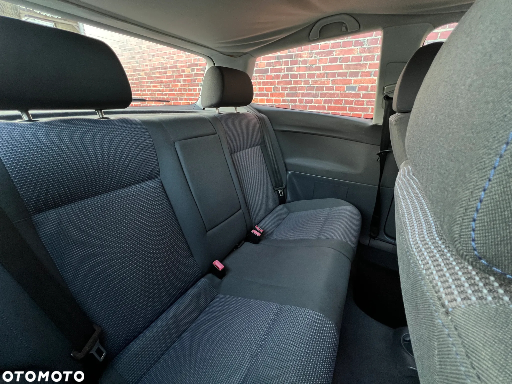 Volkswagen Polo - 16