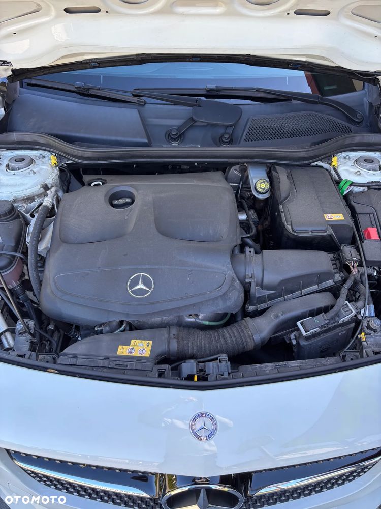 Mercedes-Benz Klasa A 180 AMG Line - 36