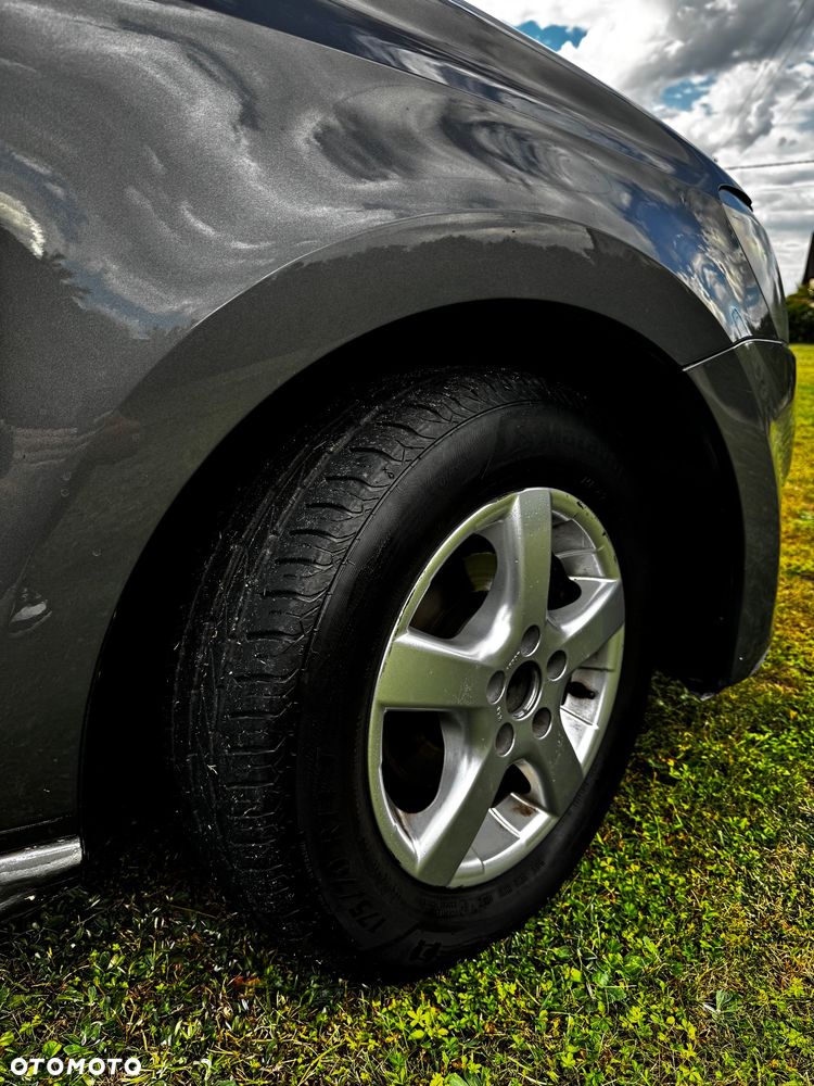 Volkswagen Polo 1.6 TDI DPF Comfortline - 11