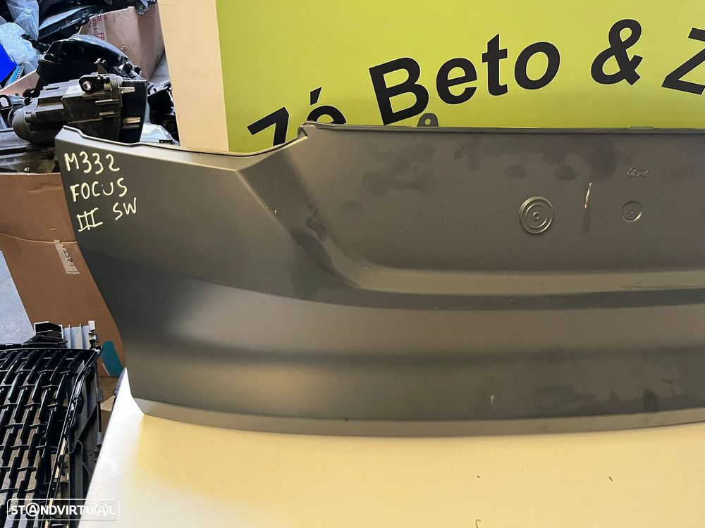 FORD FOCUS III CARRINHA PLASTICO MALA FAROLIM MOTOR - M332 - 10