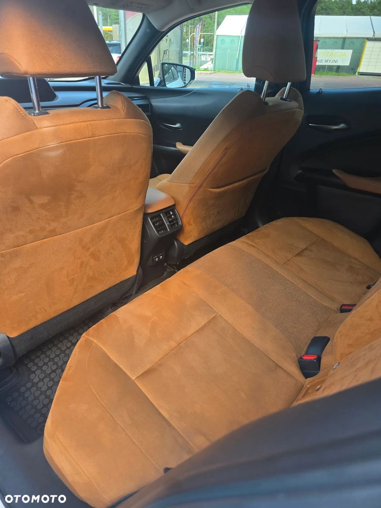 Lexus UX 200 GPF Business 2WD - 9
