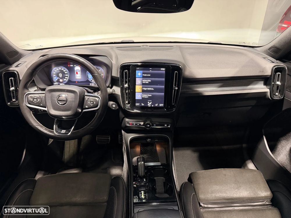 Volvo XC 40 2.0 D4 R-Design AWD - 14