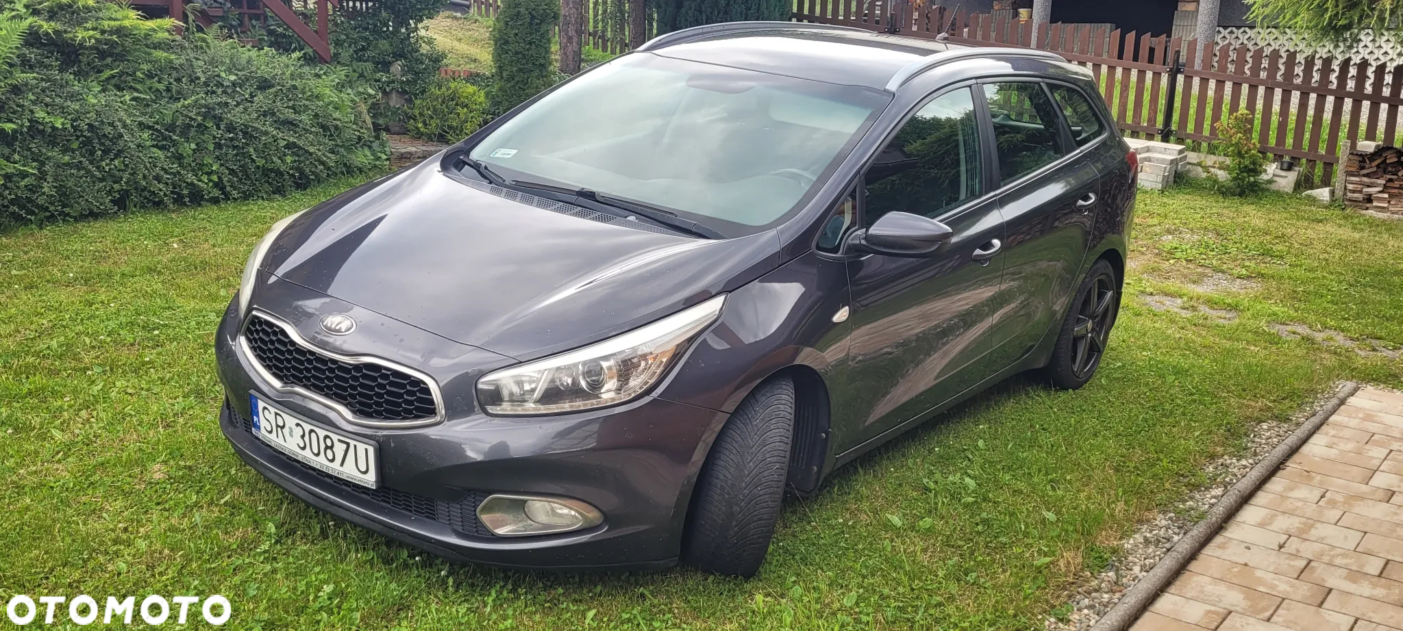 Kia Ceed - 34