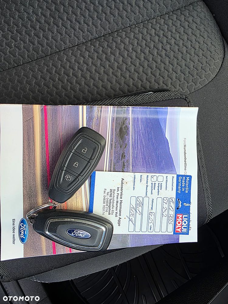 Ford Kuga 1.5 EcoBoost 2x4 Titanium - 19