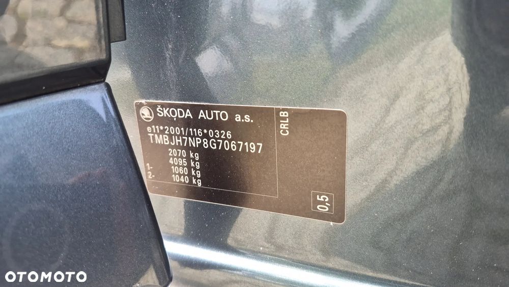 Skoda Superb 2.0 TDI Style - 34