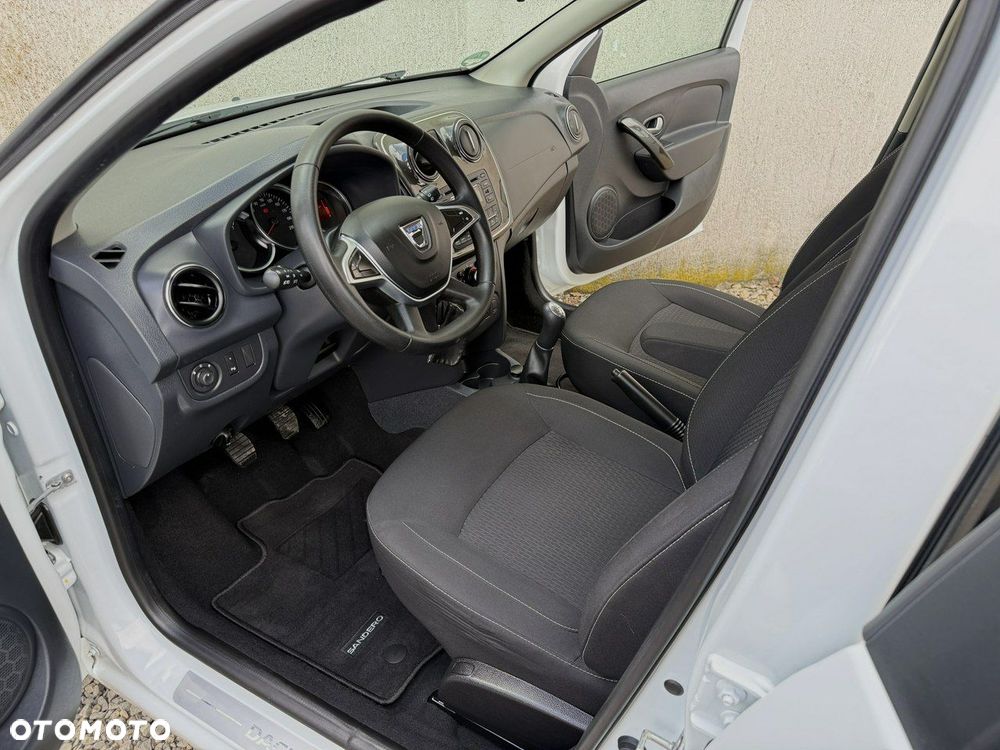 Dacia Sandero SCe 75 Essential - 16