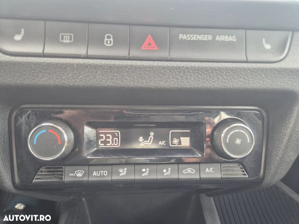 Skoda Fabia 1.0 TSI Ambition - 10