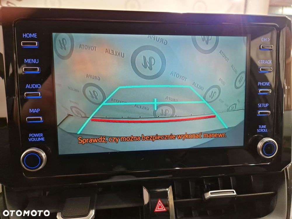 Toyota Corolla - 16