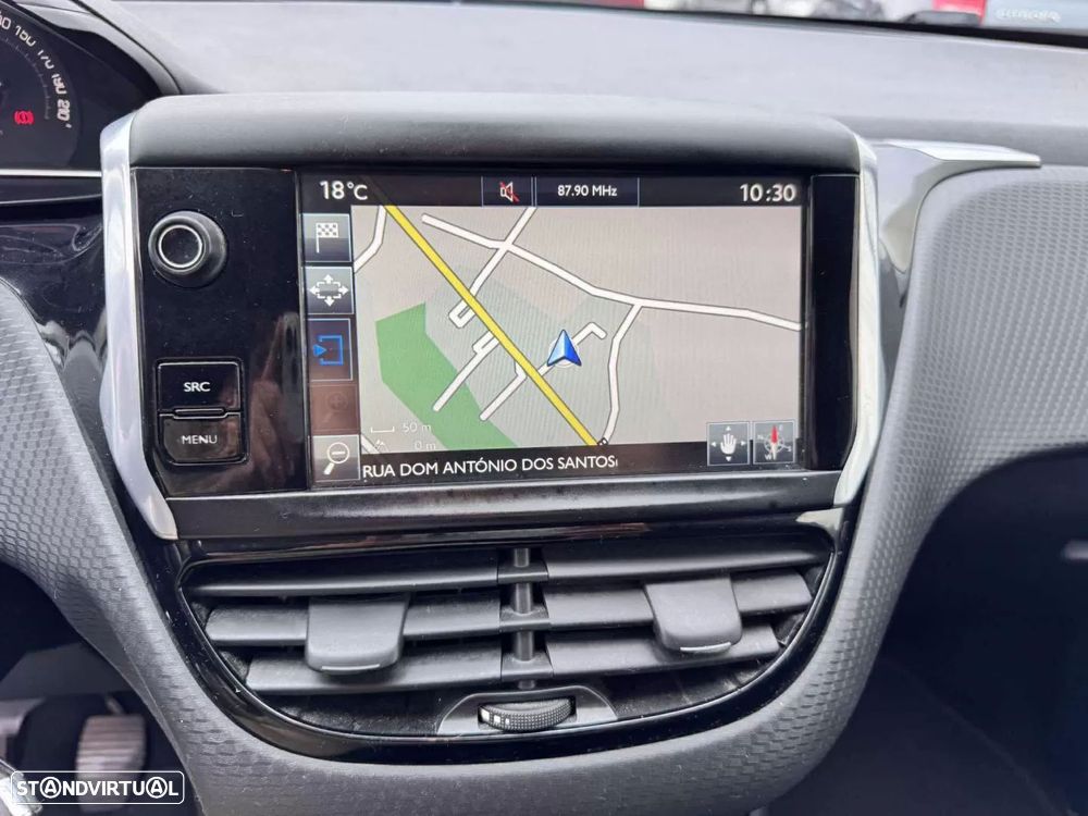 Peugeot 208 1.6 BlueHDi Allure - 14