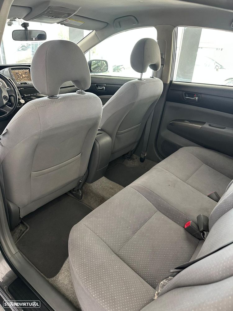 Toyota Prius 1.5 VVT-i Híbrido - 8