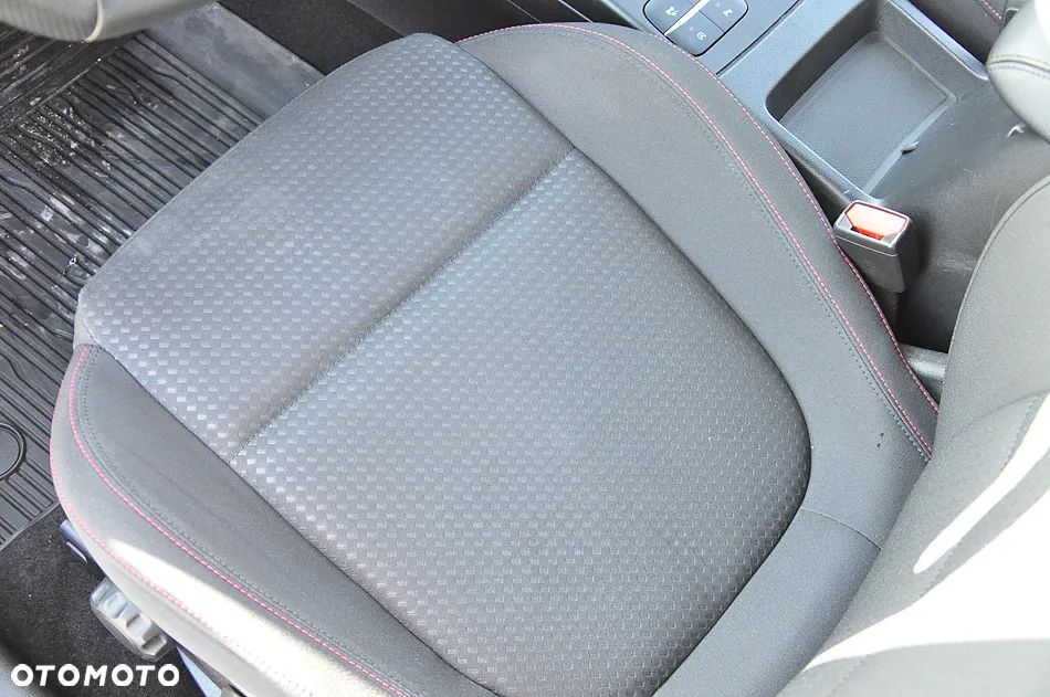 Ford Focus 2.0 EcoBlue ST-Line - 27