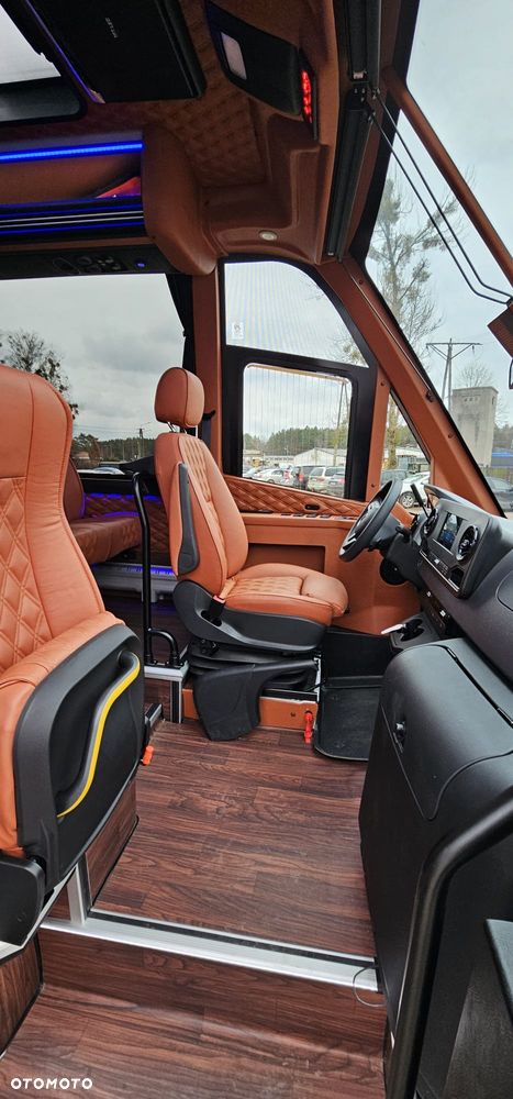 Mercedes-Benz Sprinter 519 - 4