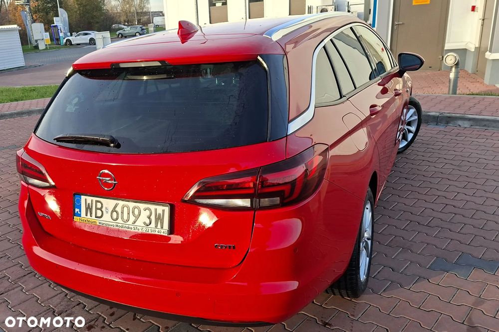 Opel Astra 1.6 D Start/Stop Innovation - 2