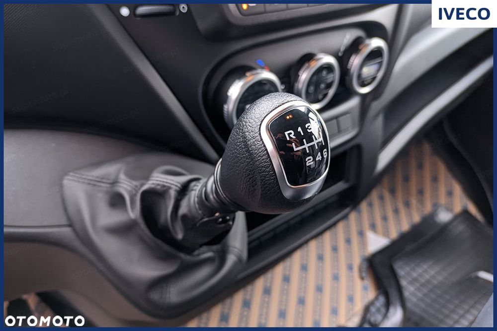 Iveco Daily 35S18 16m3 L4H2 180KM - 30