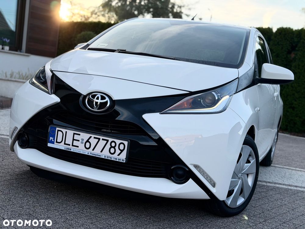 Toyota Aygo x-clusiv - 2