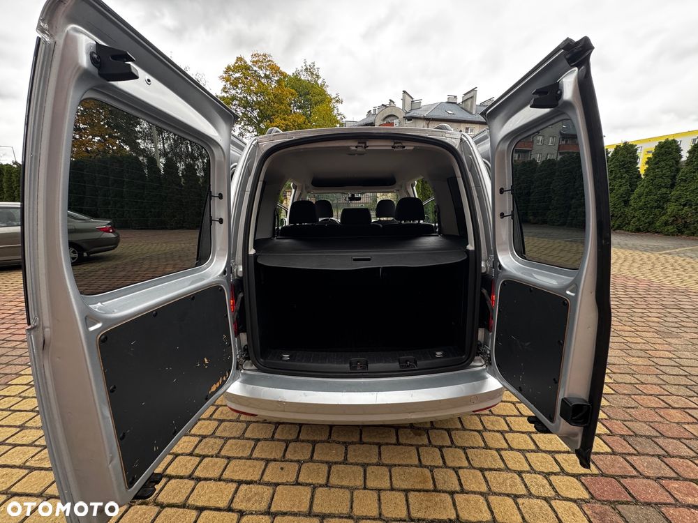 Volkswagen Caddy 2.0 TDI Highline - 29