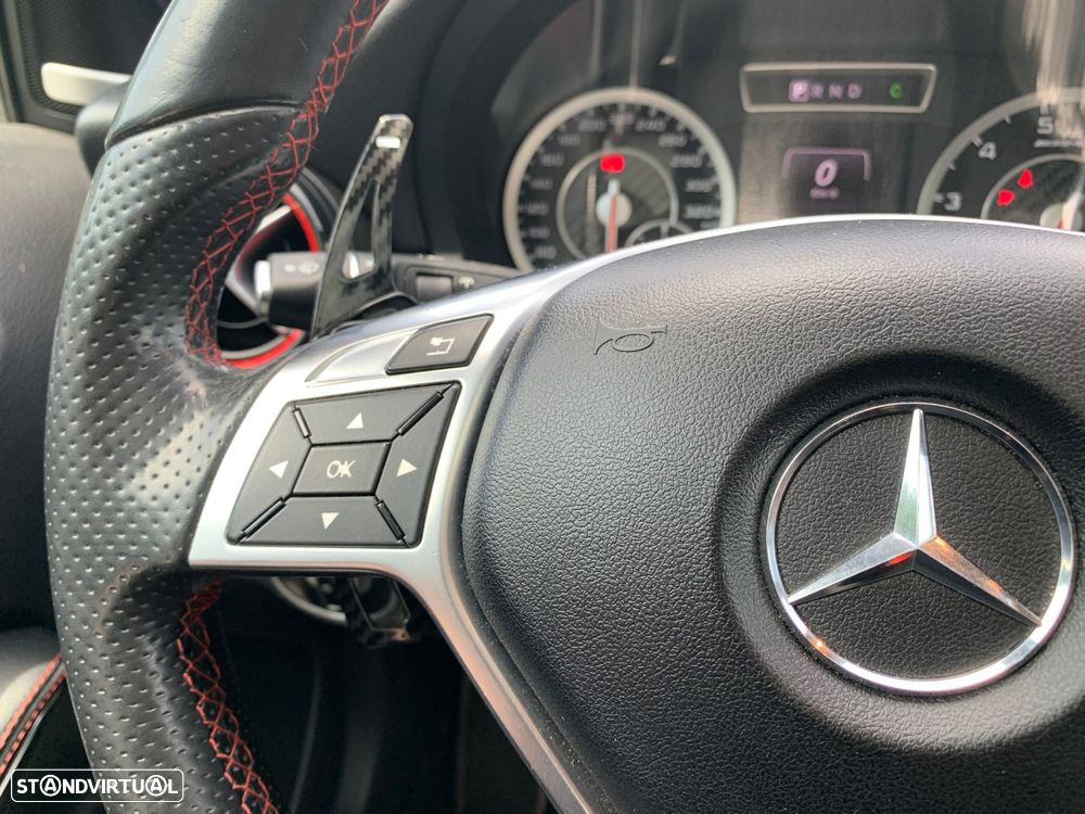 Mercedes-Benz A 45 AMG 4-Matic - 34
