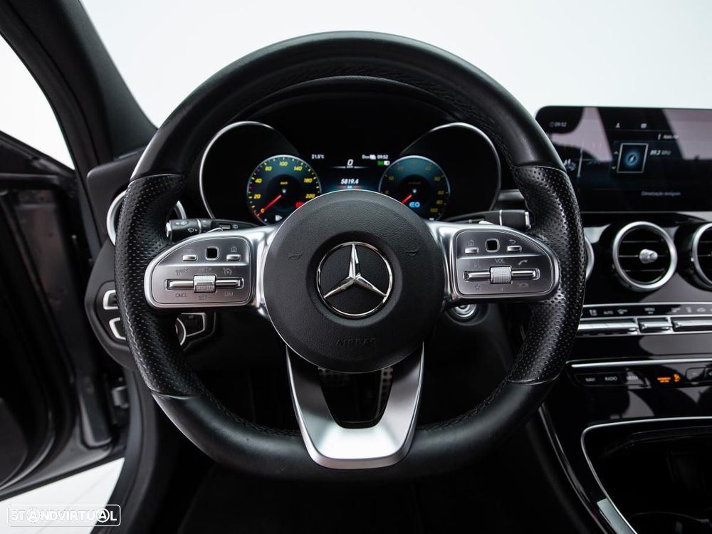 Mercedes-Benz C 300 de AMG Line - 19