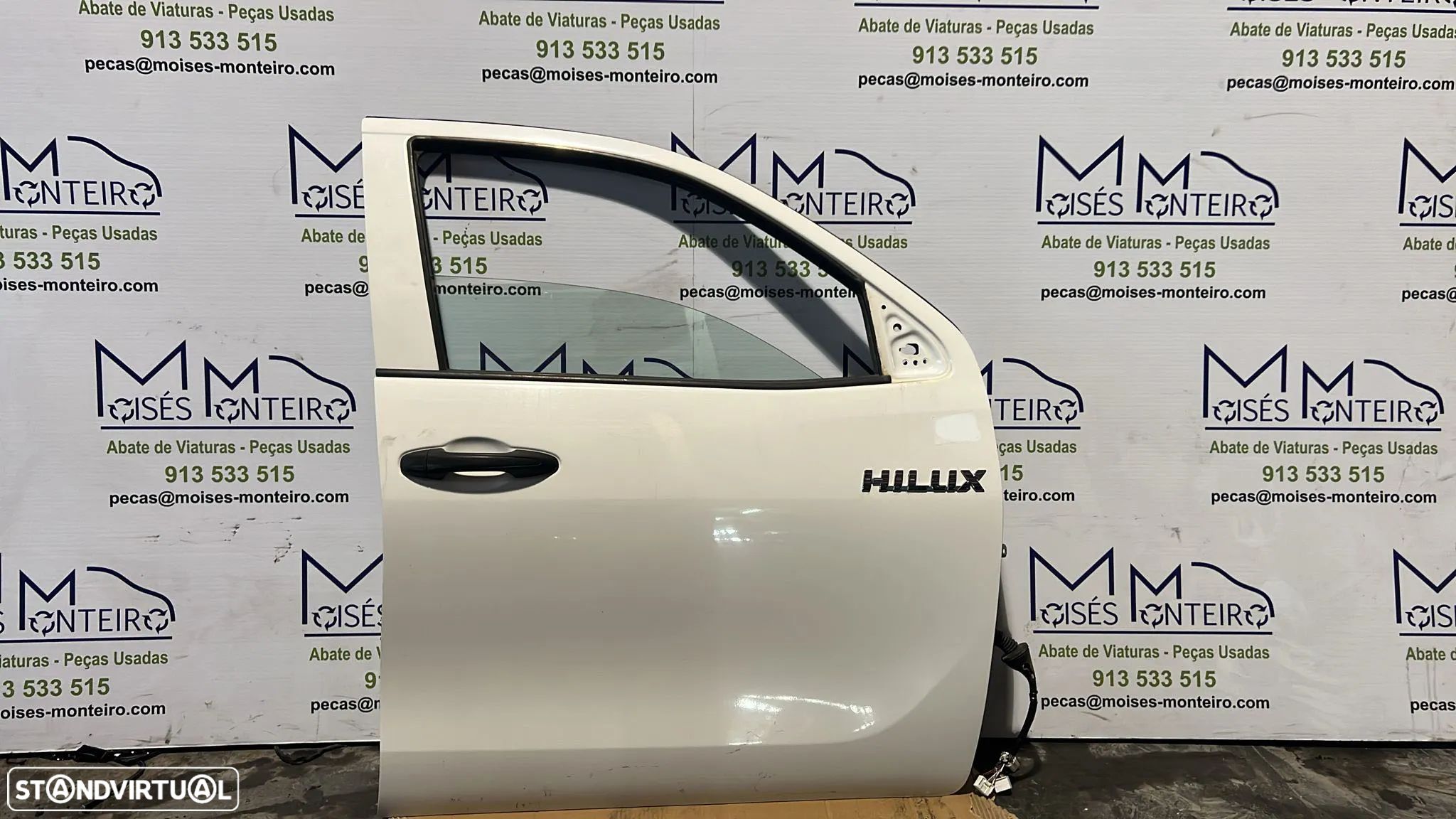 Porta Frente Direita Toyota Hilux`15 (Desde 06/2015) Basic 2017 usada - 1