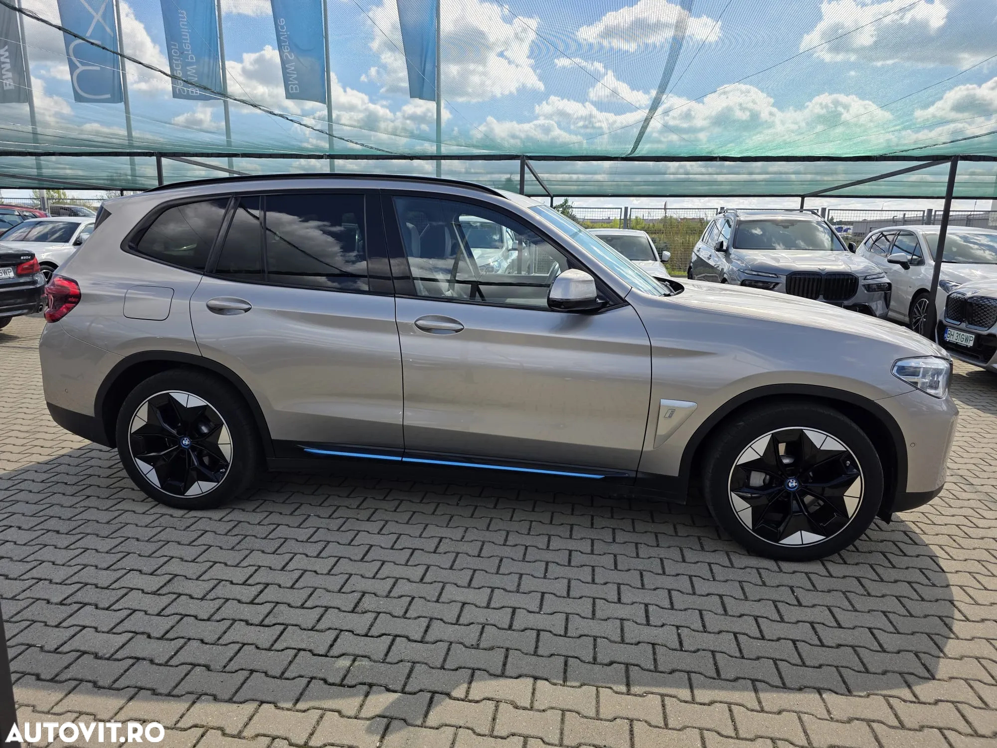 BMW iX3 Standard - 6