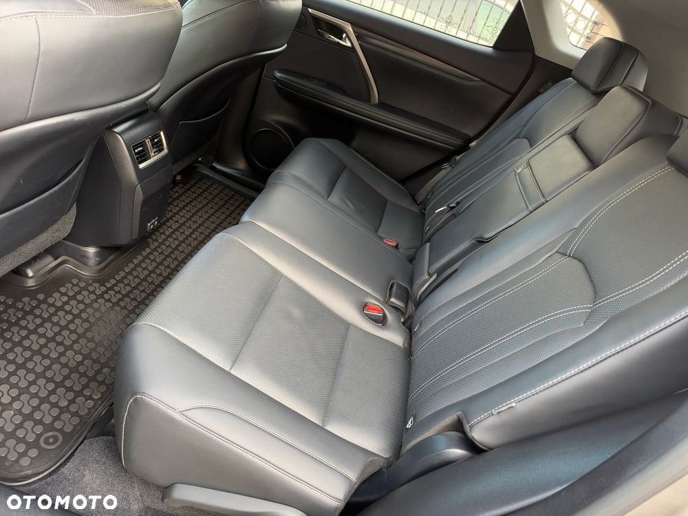 Lexus RX 450h Prestige - 35