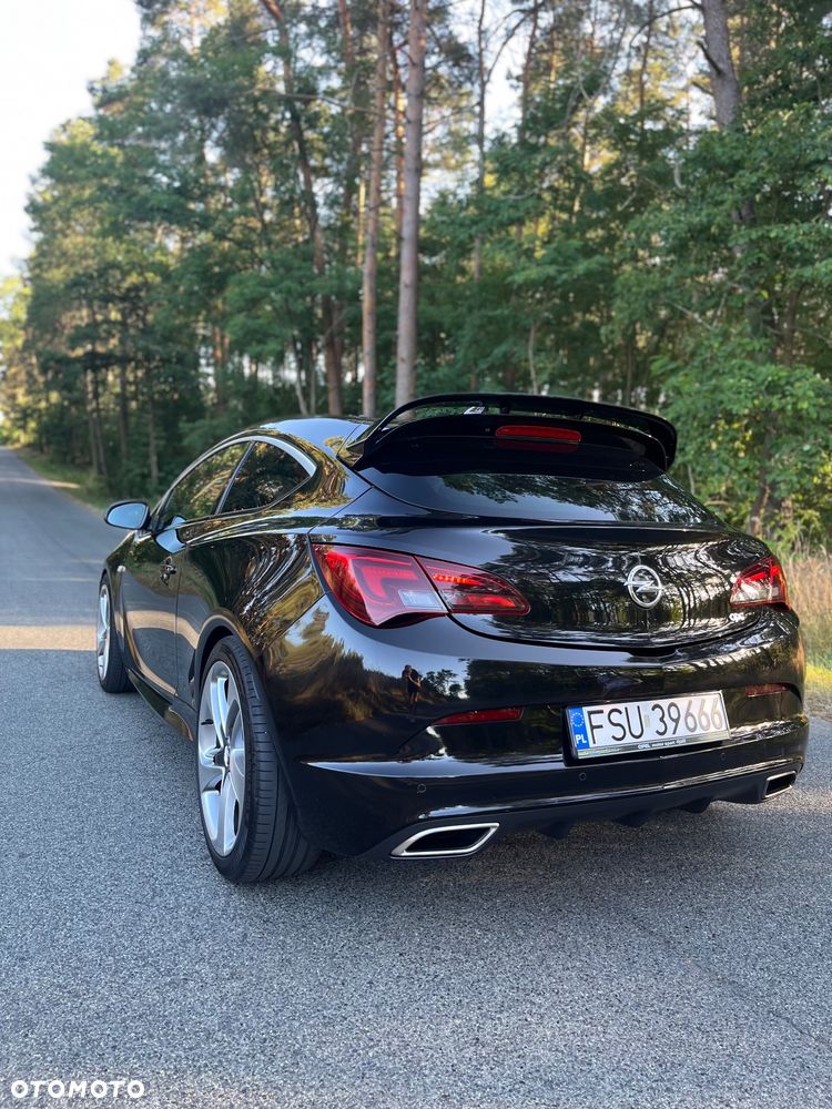 Opel Astra OPC - 18