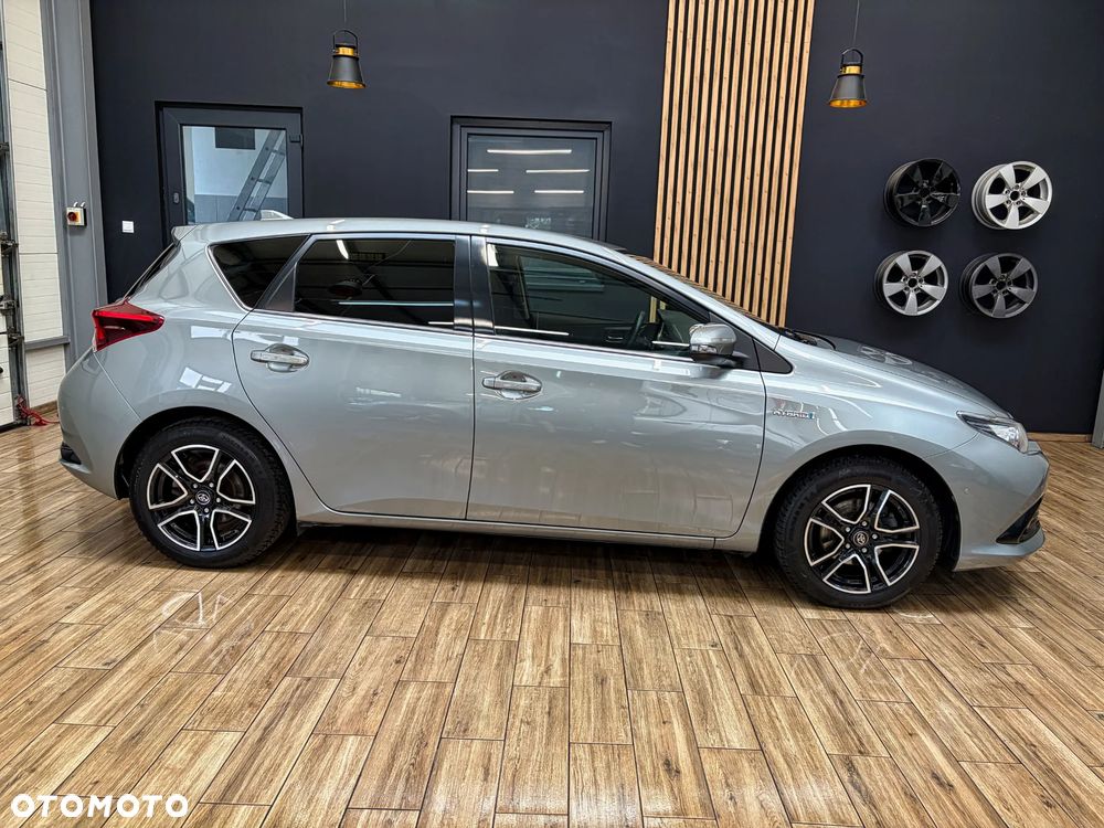 Toyota Auris - 6