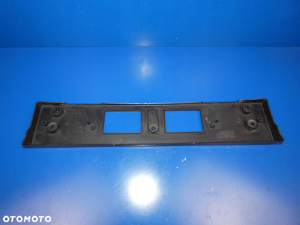 KIA SPORTAGE IV 4 2016- RAMKA PODKŁADKA TABLICY REJSTRACYJNEJ PĘKNIĘTA - 3