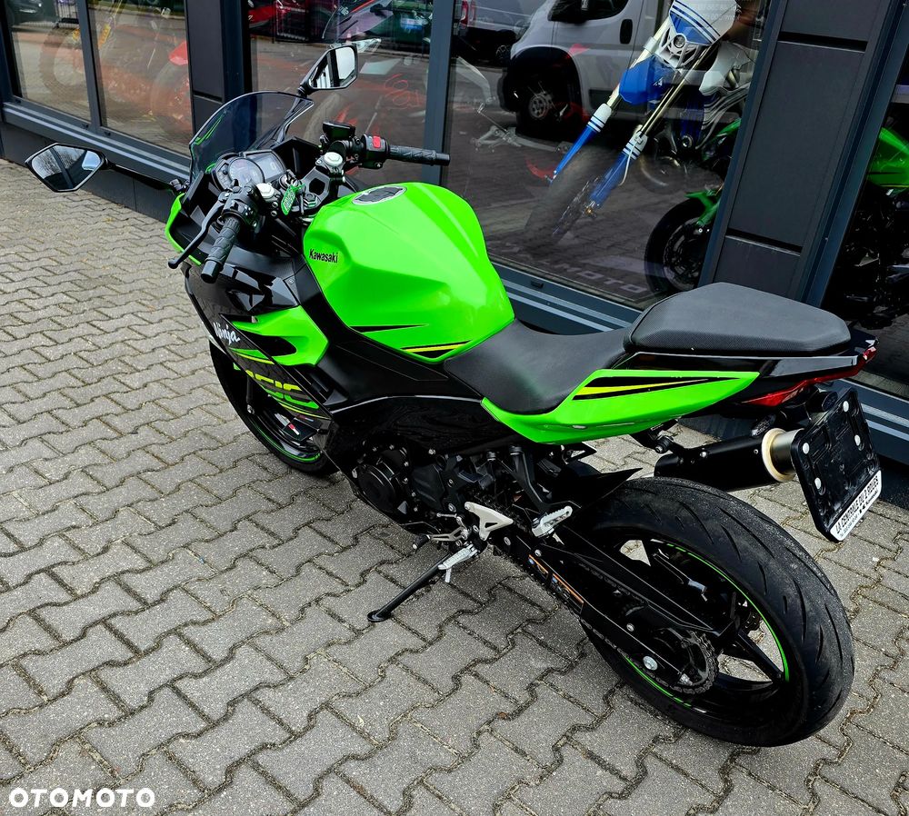 Kawasaki Ninja 400 - 7